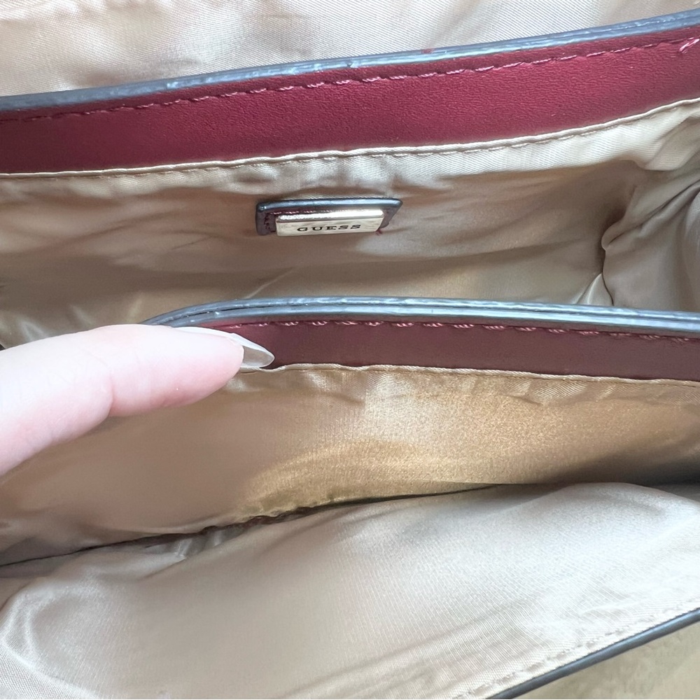 GUESS womens Evie Medium Shoulder Bag Purse Cranberry - Picture 13 of 14